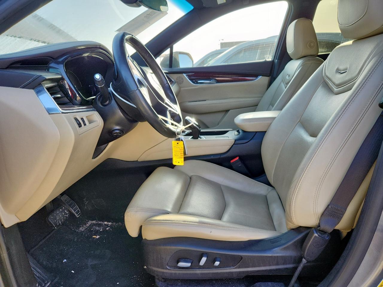 2017 Cadillac Xt5 Luxury VIN: 1GYKNBRS2HZ282024 Lot: 65372465