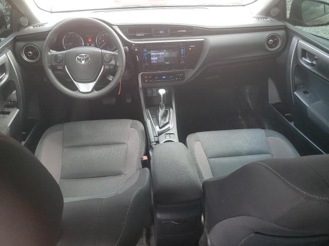  TOYOTA COROLLA 2017 Красный