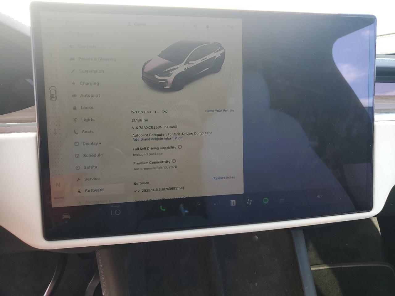2022 Tesla Model X VIN: 7SAXCBE58NF340465 Lot: 62989015