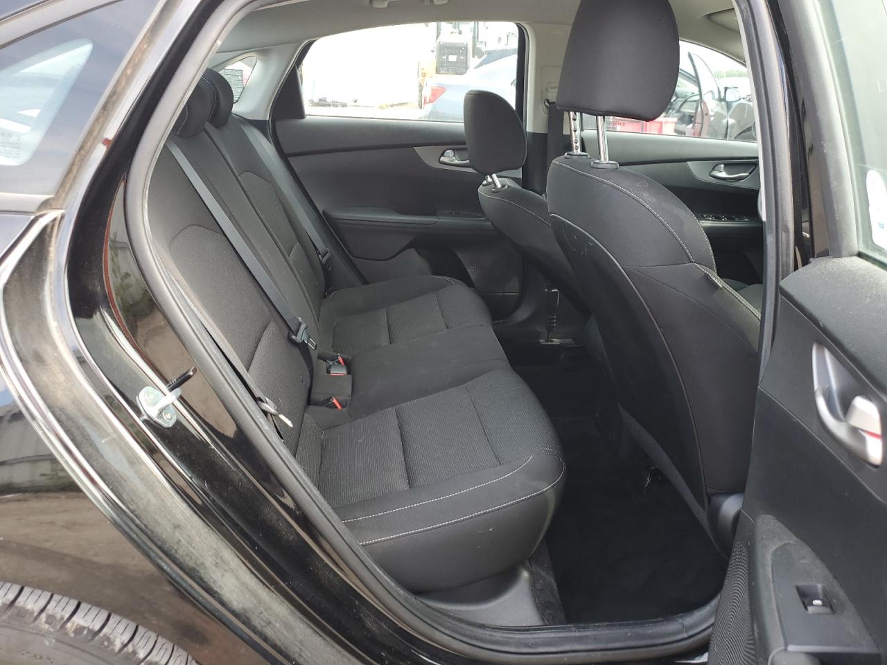 3KPF24AD2ME333150 2021 Kia Forte Fe