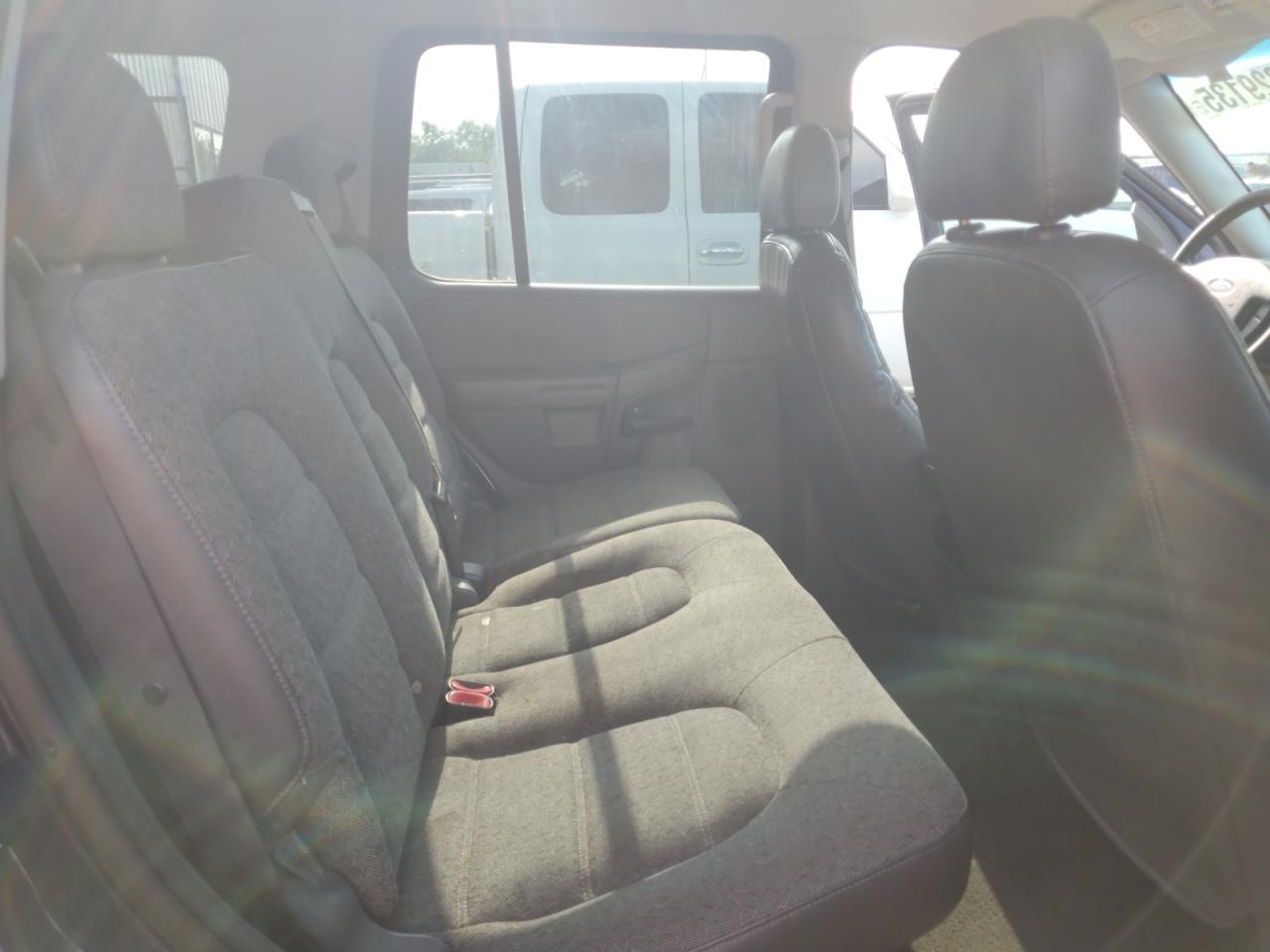 2005 Ford Explorer Xls VIN: 1FMZU62K25UA51783 Lot: 64829135