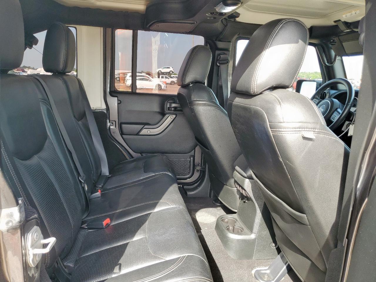 2017 Jeep Wrangler Unlimited Sport VIN: 1C4HJWDG6HL627015 Lot: 63864755