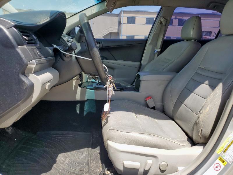 Sedans TOYOTA CAMRY 2014 Szary