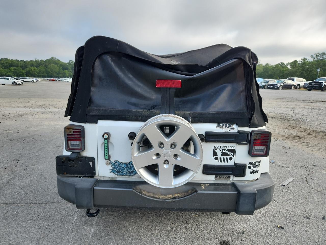 2015 Jeep Wrangler Unlimited Sport VIN: 1C4BJWDG9FL568528 Lot: 62864405