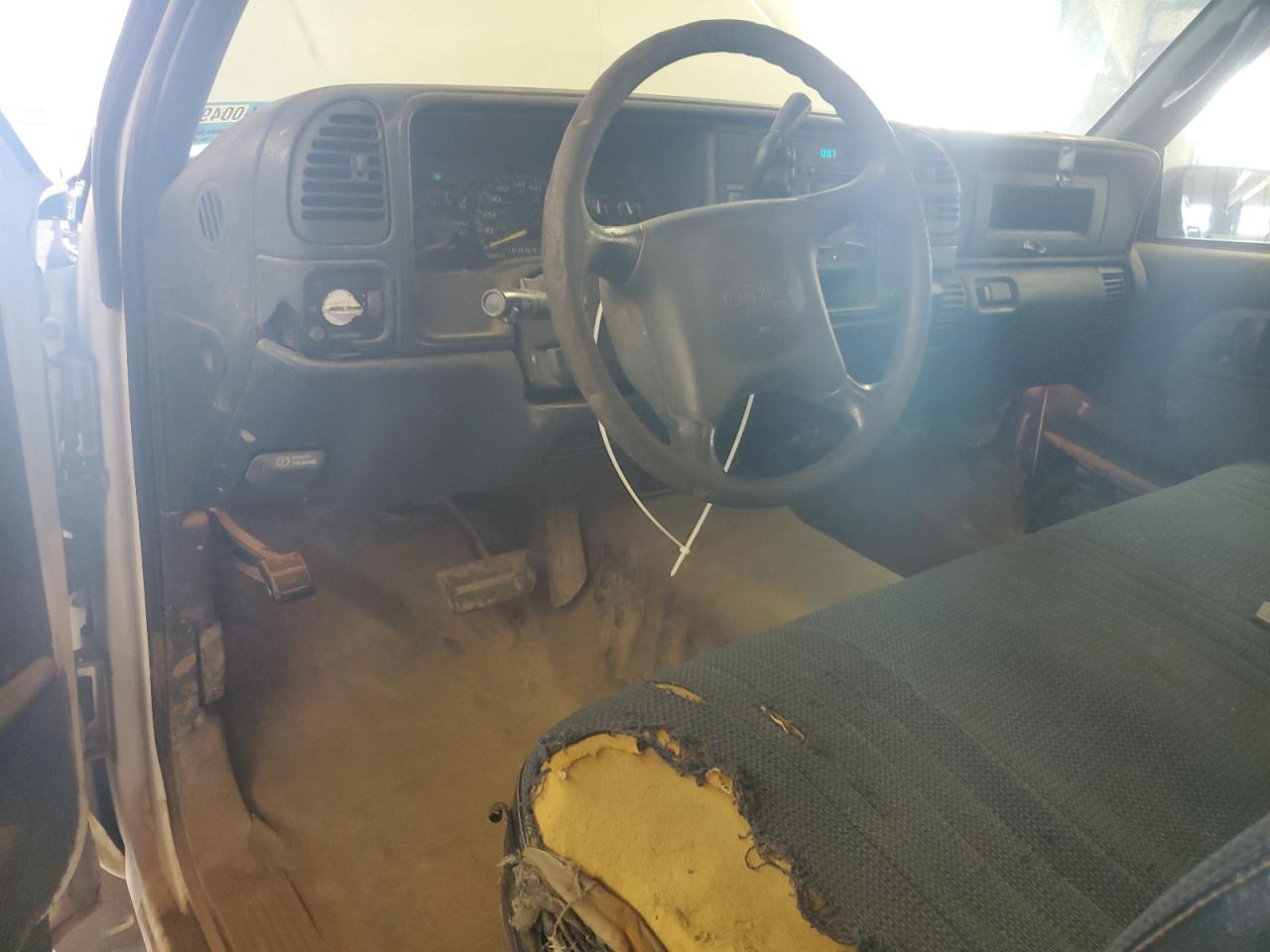 1997 GMC Sierra C2500 VIN: 1GTGC24R4VZ546703 Lot: 66087325