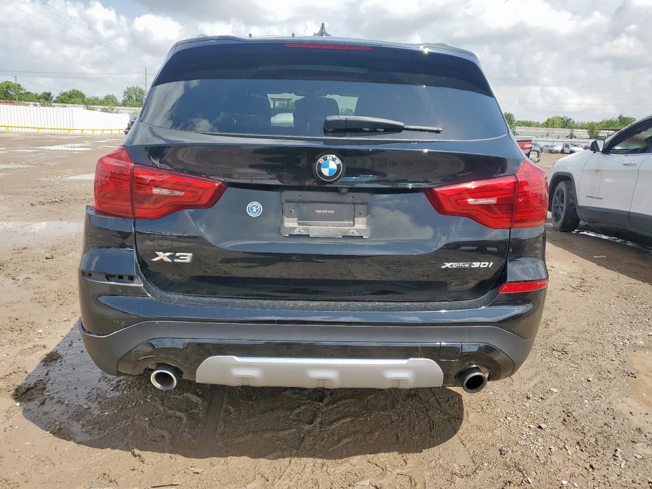 2018 BMW X3 xDrive30I VIN: 5UXTR9C53JLD70813 Lot: 64484905