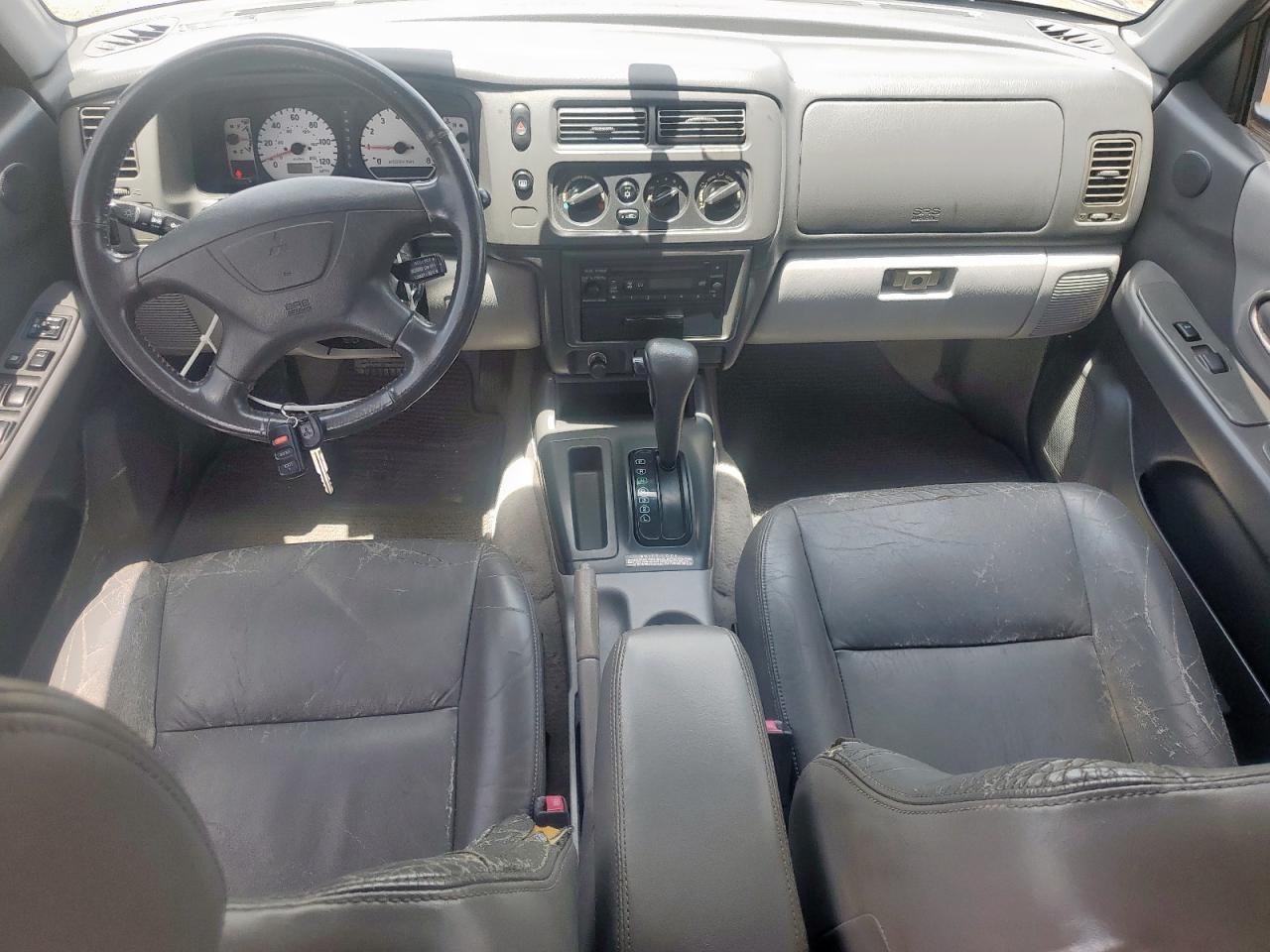 2002 Mitsubishi Montero Sport Xls VIN: JA4LS31R12J031318 Lot: 64251205