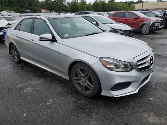 Sedans MERCEDES-BENZ E-CLASS 2014 Srebrny