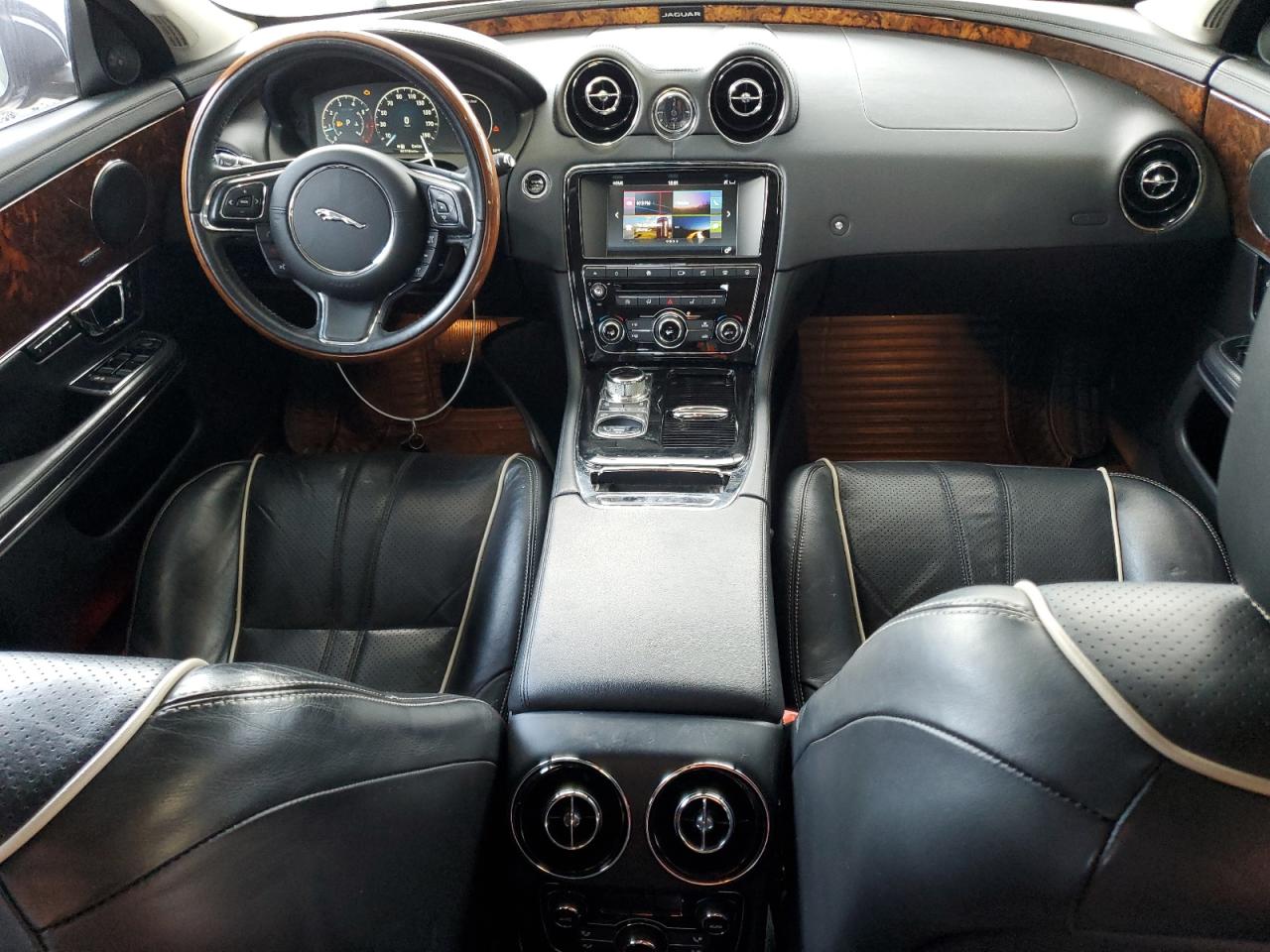 2016 Jaguar Xj VIN: SAJWJ1CD0G8V94517 Lot: 64667685