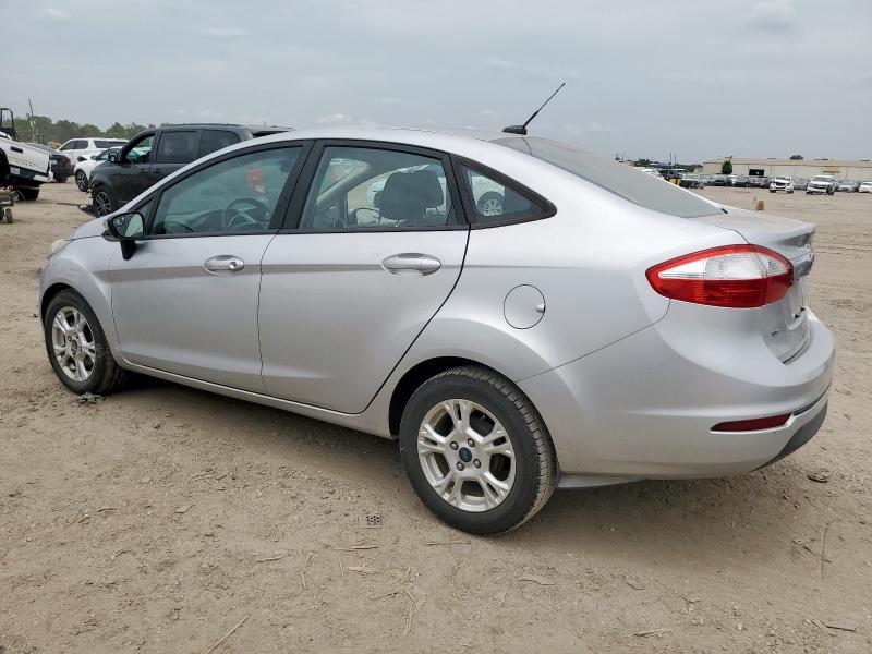  FORD FIESTA 2016 Серебристый