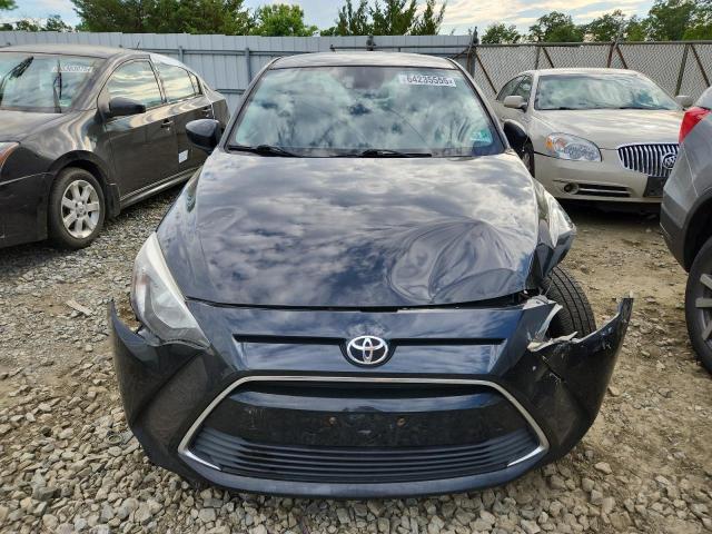  TOYOTA YARIS 2018 Czarny