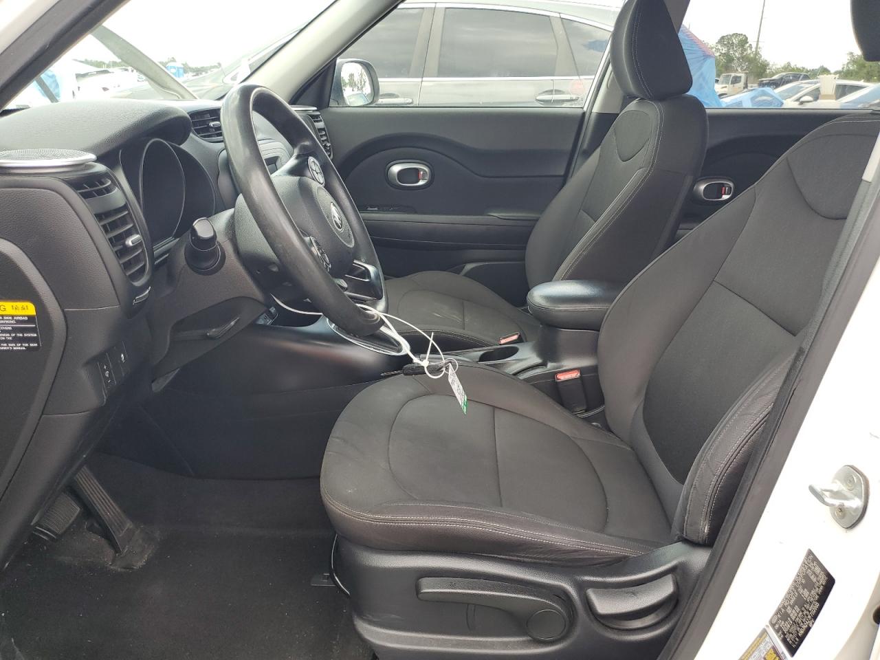 2015 Kia Soul VIN: KNDJN2A27F7112005 Lot: 62990375
