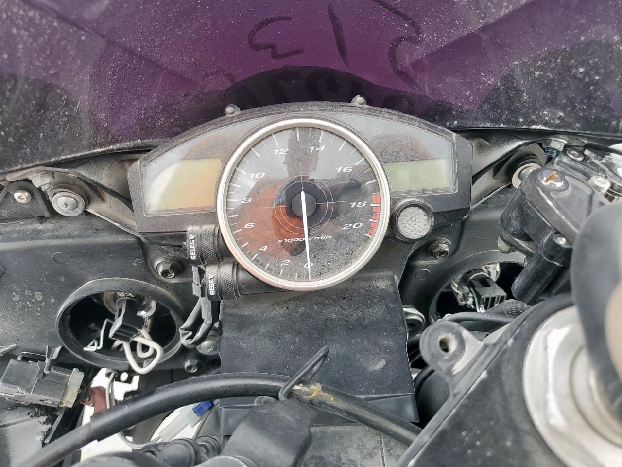 2006 Yamaha Yzfr6 L VIN: JYARJ12E66A002563 Lot: 63127415