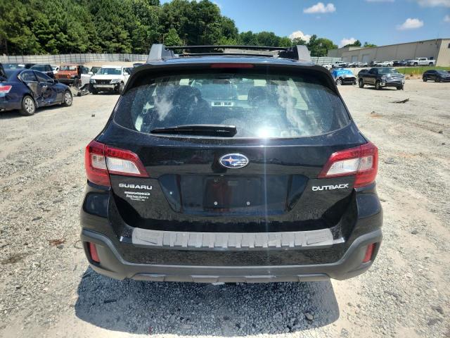  SUBARU OUTBACK 2018 Czarny