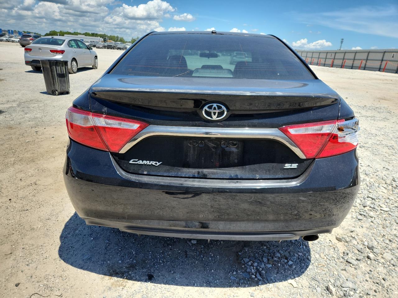 2015 Toyota Camry Le VIN: 4T1BF1FKXFU062718 Lot: 65371125