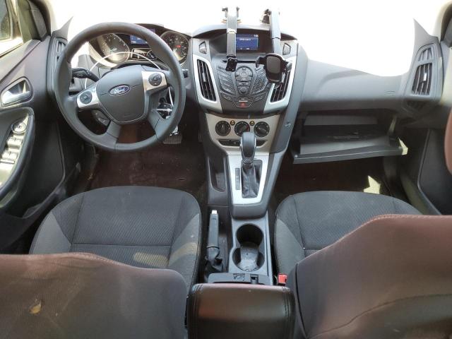  FORD FOCUS 2014 Красный