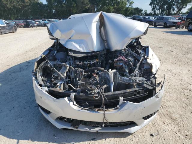  NISSAN SENTRA 2017 Srebrny