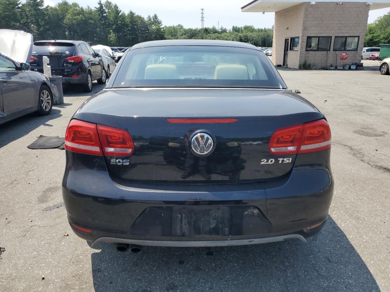 2014 Volkswagen Eos Komfort VIN: WVWBW8AHXEV001404 Lot: 63213645