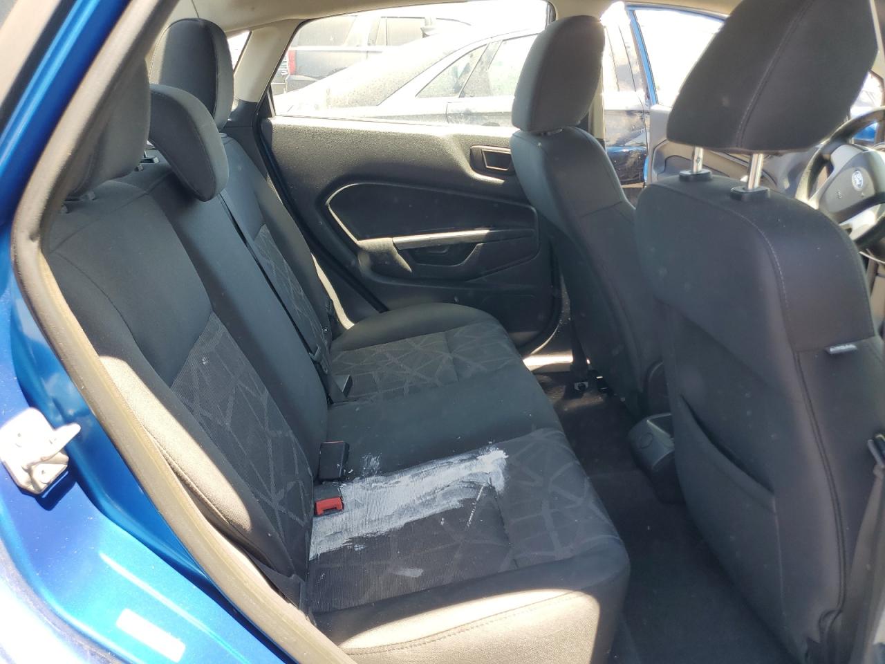 3FADP4BJ6BM173330 2011 Ford Fiesta Se