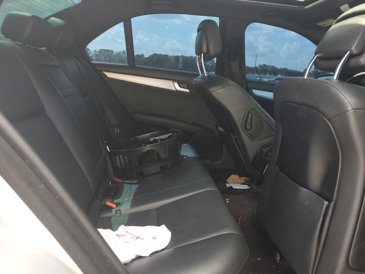 2014 Mercedes-Benz C 250 VIN: WDDGF4HB4EA957992 Lot: 62851315