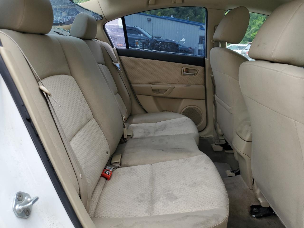 2004 Mazda 3 I VIN: JM1BK12F541156416 Lot: 62836455