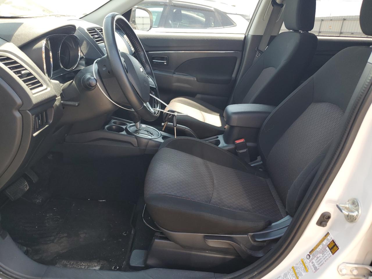 2017 Mitsubishi Outlander Sport Es VIN: JA4AP3AUXHZ014072 Lot: 62939425