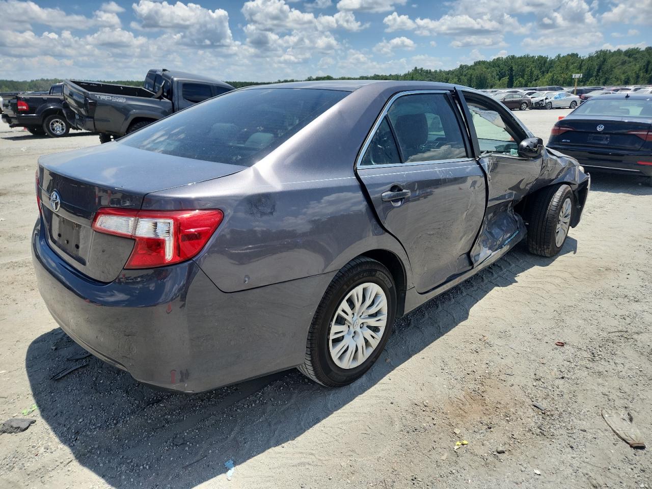4t1bf1fk5eu834184 4T1BF1FK5EU834184 2014 Toyota Camry L