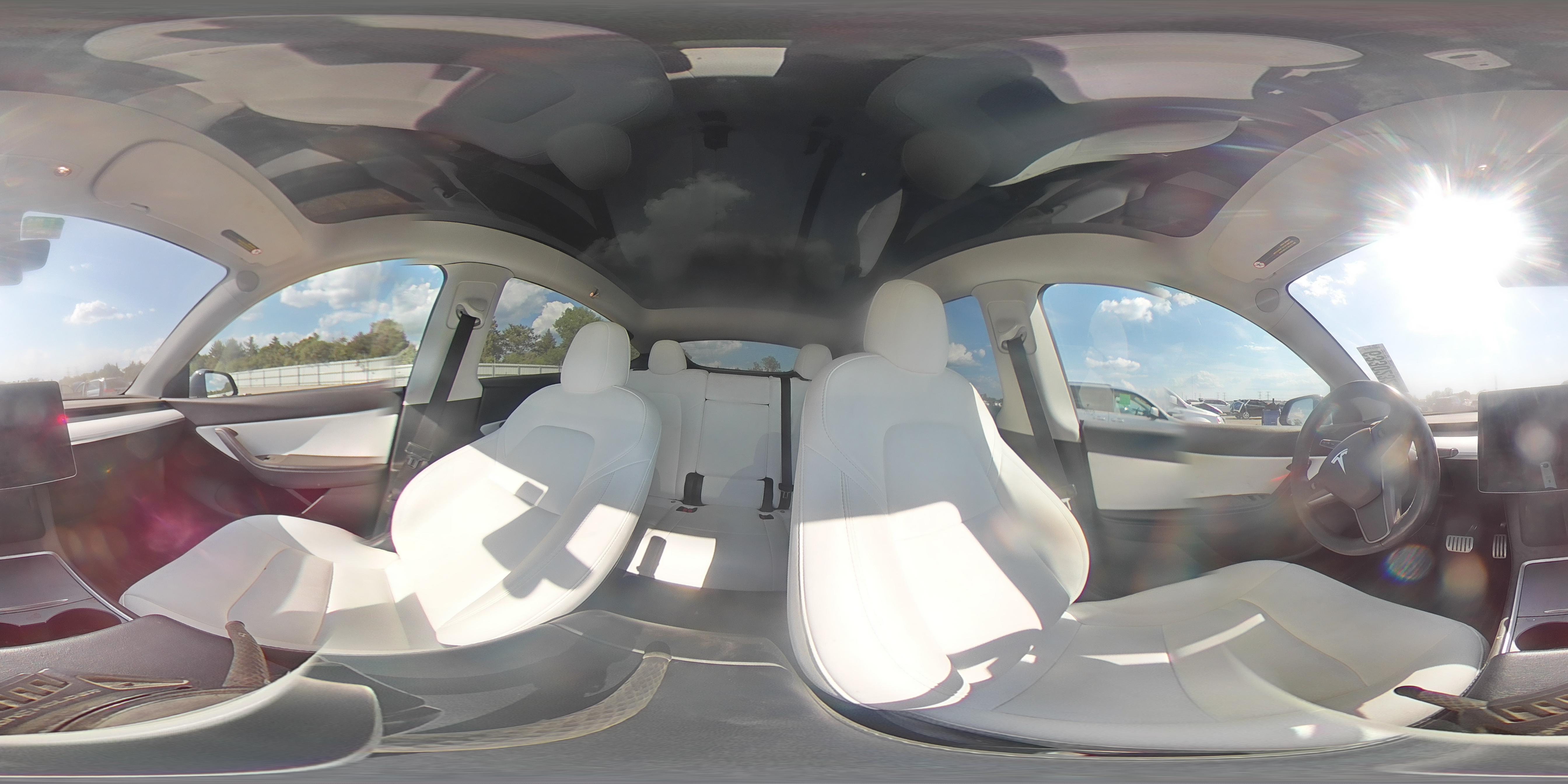 2022 Tesla Model Y VIN: 7SAYGDEF0NF413390 Lot: 63302325