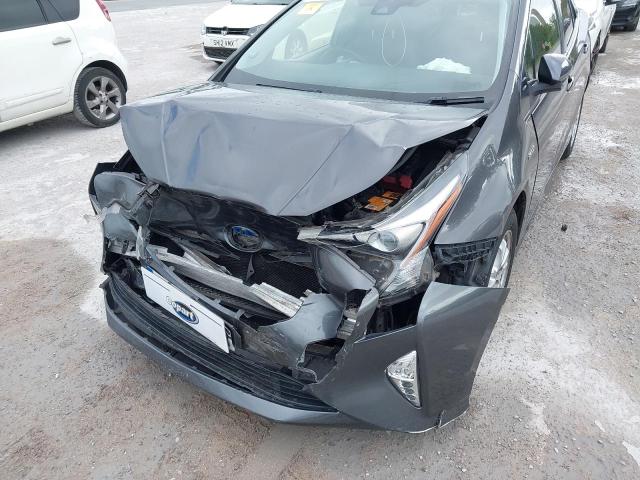 2017 TOYOTA PRIUS ACTI