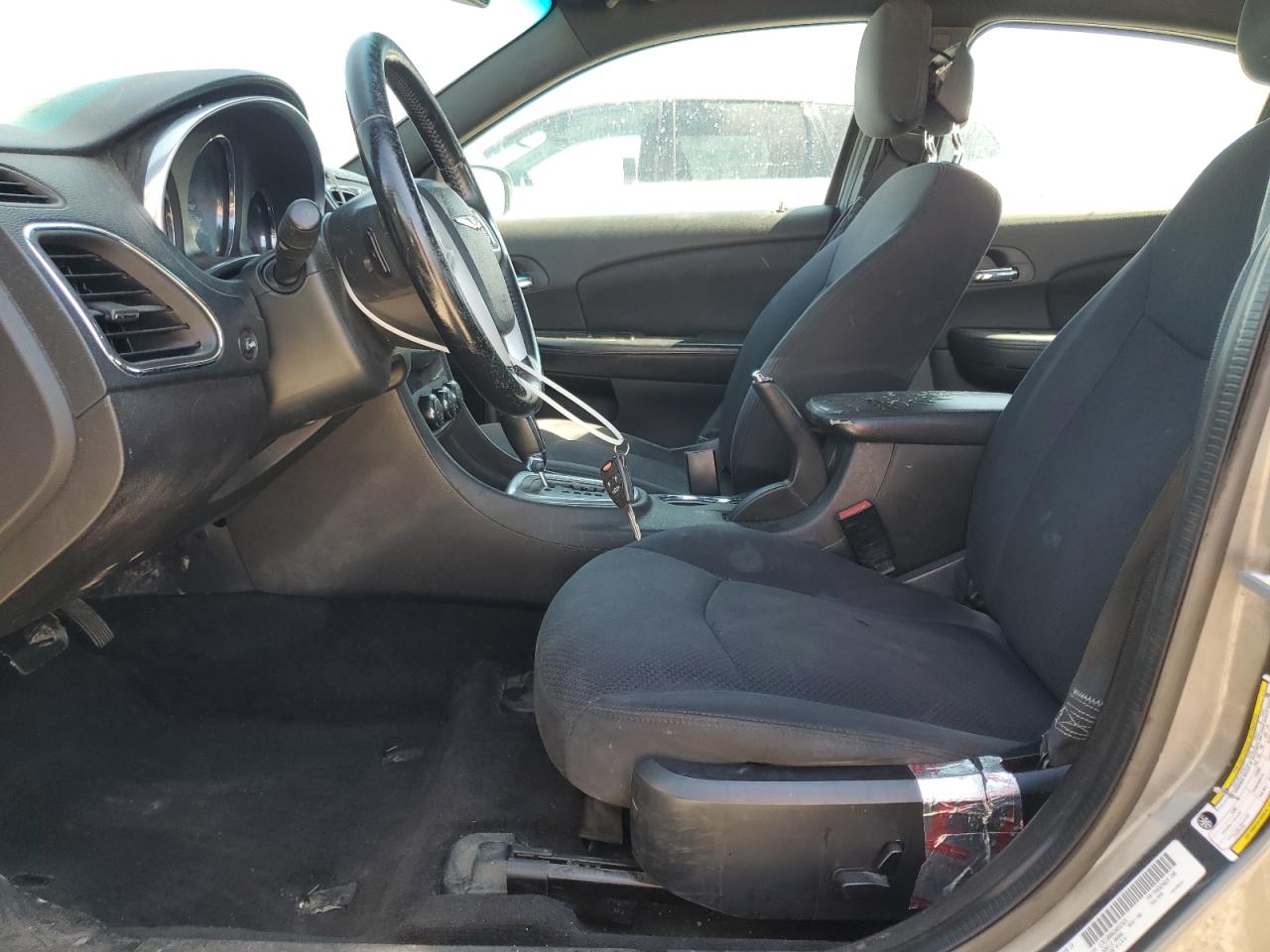 2013 Chrysler 200 Touring VIN: 1C3CCBBB6DN652925 Lot: 64315495