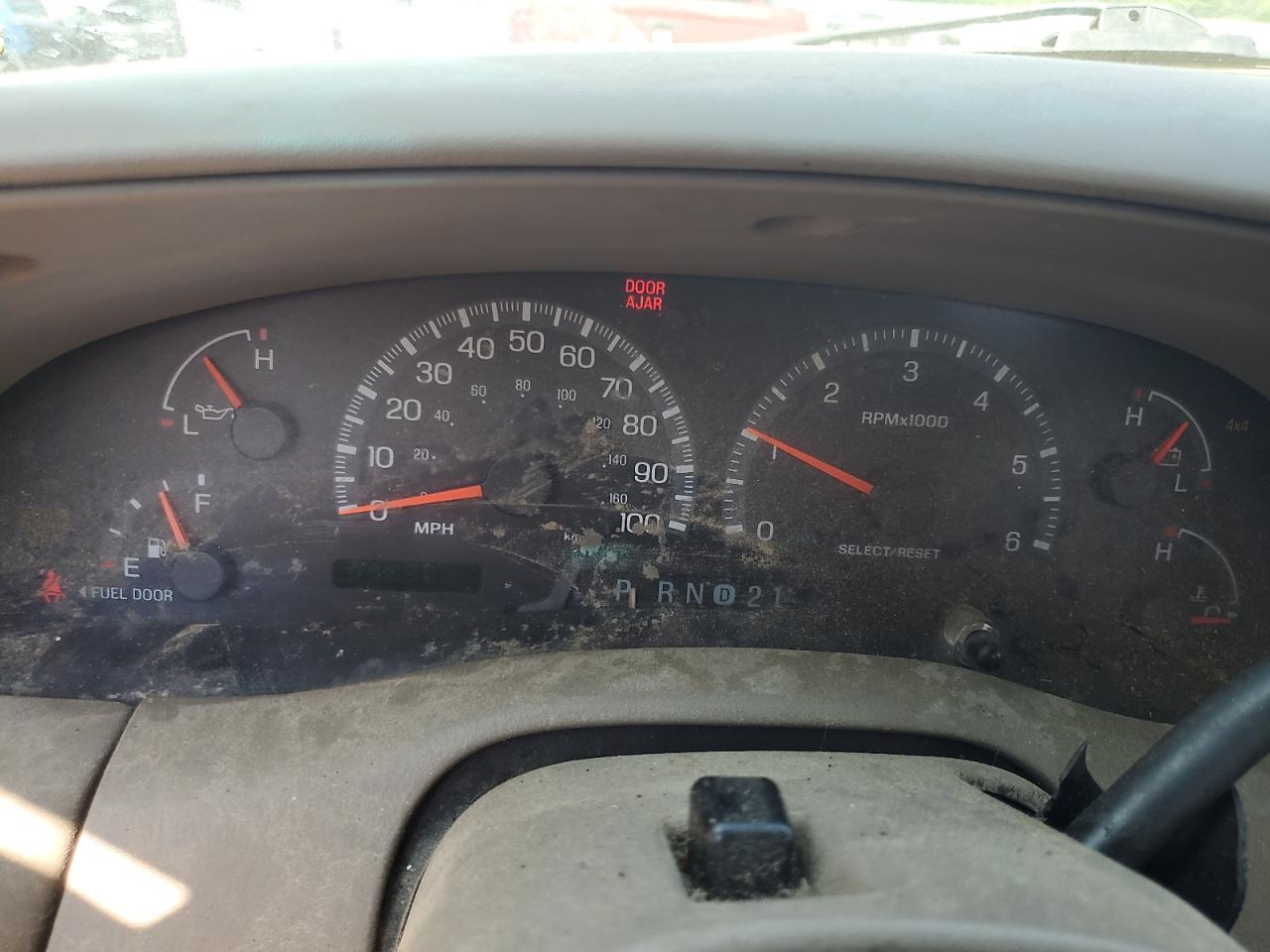2000 Ford F150 VIN: 1FTRX18L4YNB09339 Lot: 63470795