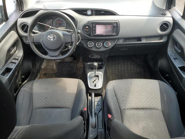Hatchbacks TOYOTA YARIS 2015 Biały