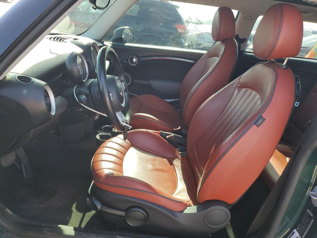 2010 Mini Cooper VIN: WMWMF3C55ATZ62056 Lot: 65567745