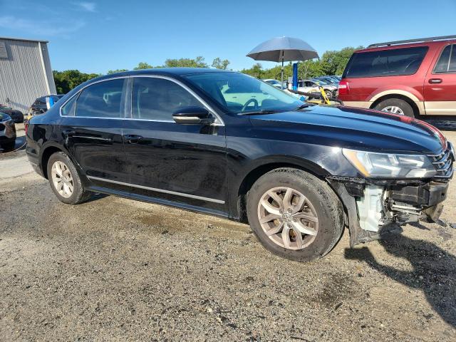  VOLKSWAGEN PASSAT 2016 Black