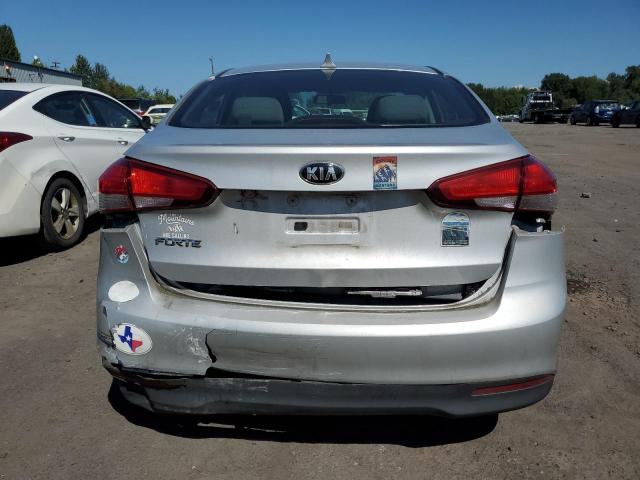  KIA FORTE 2017 Серебристый