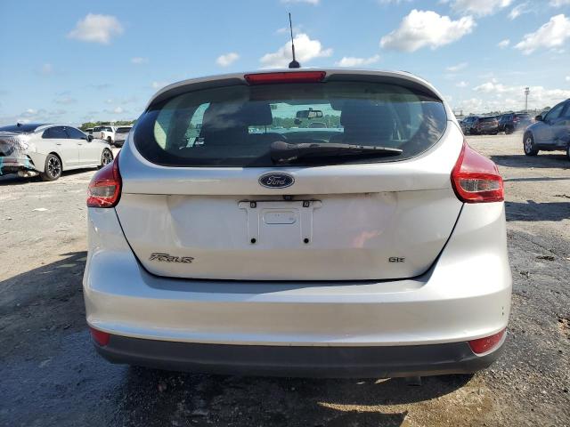  FORD FOCUS 2017 Серебристый