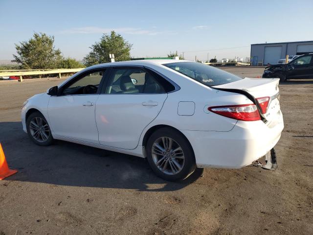  TOYOTA CAMRY 2017 Biały