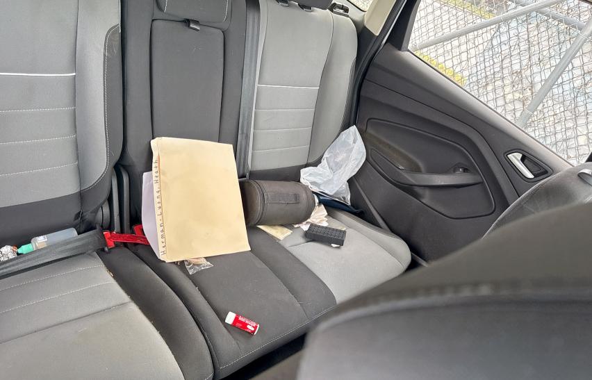 Parquets FORD ESCAPE 2015 Biały