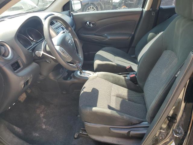  NISSAN VERSA 2018 Czarny