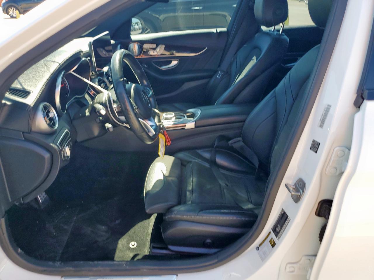 2017 Mercedes-Benz C 63 Amg VIN: 55SWF8GB6HU230801 Lot: 65757505