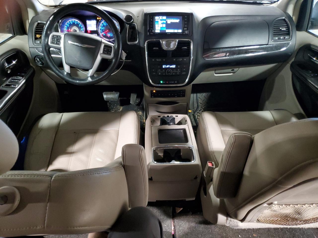 2013 Chrysler Town & Country Touring L VIN: 2C4RC1CG9DR596962 Lot: 65720635