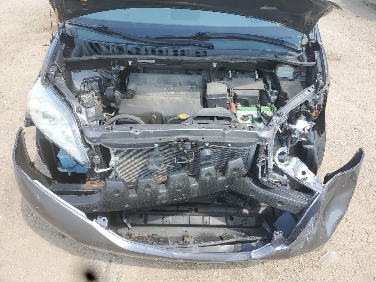 2012 Toyota Sienna Le VIN: 5TDKK3DC0CS223181 Lot: 62888045