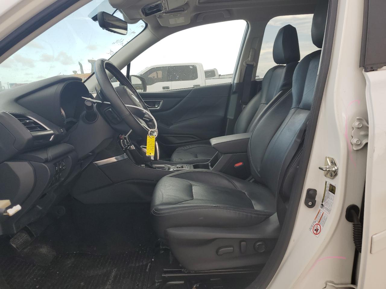 2019 Subaru Forester Touring VIN: JF2SKAWC6KH492663 Lot: 62405135