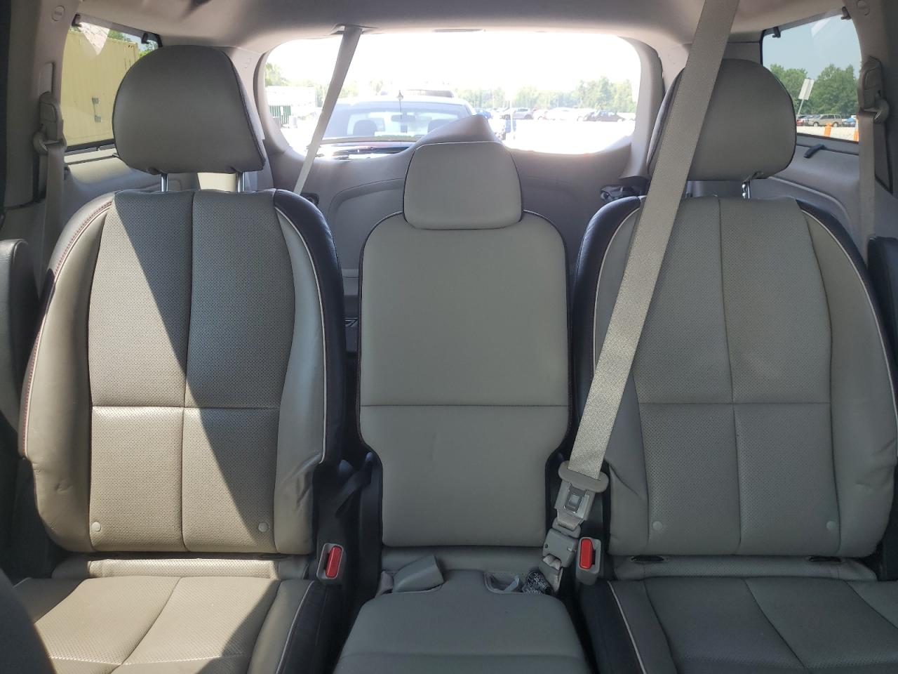2017 Kia Sedona Ex VIN: KNDMC5C18H6280088 Lot: 64837425