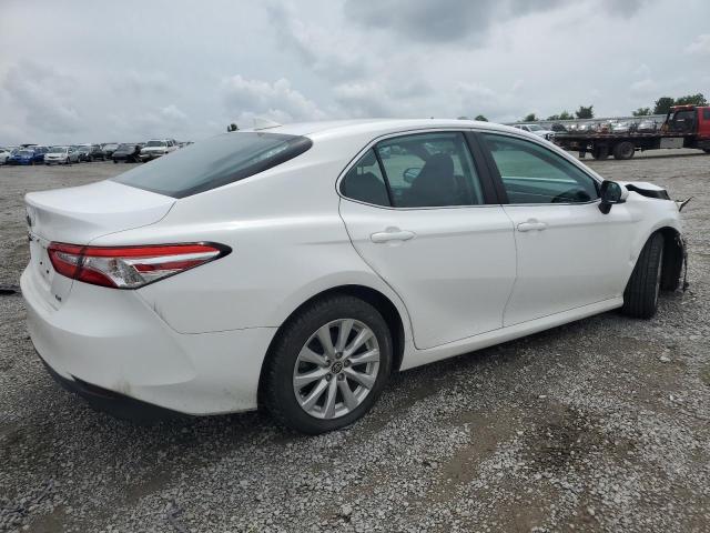  TOYOTA CAMRY 2020 White