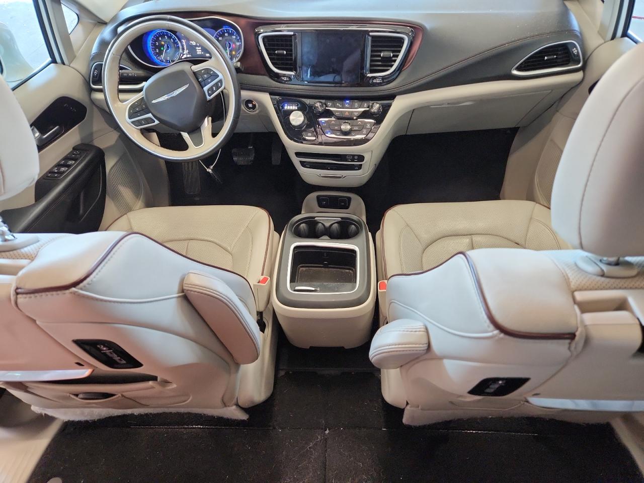 2018 Chrysler Pacifica Limited VIN: 2C4RC1GG0JR247355 Lot: 63254345