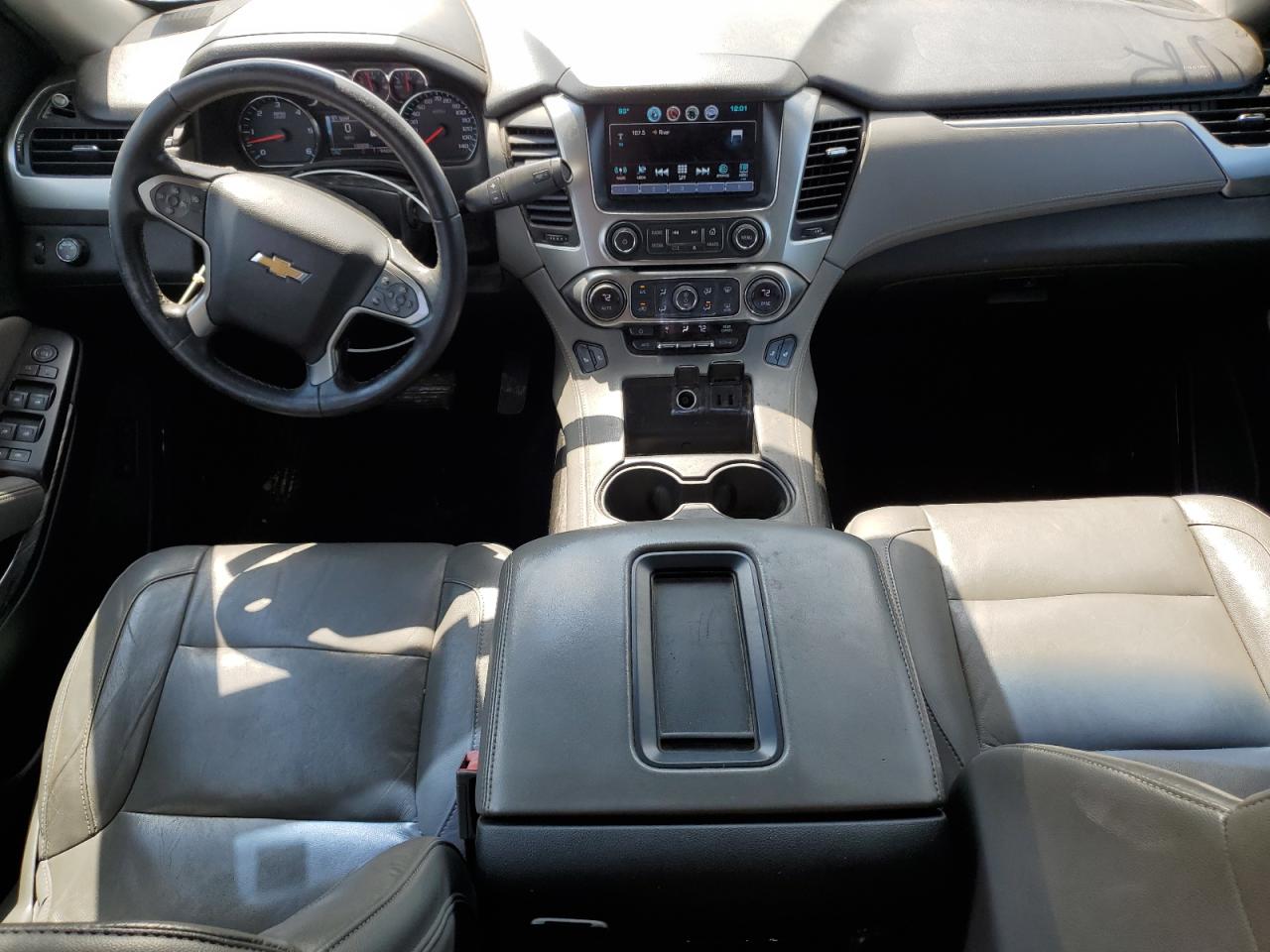 2018 Chevrolet Suburban C1500 Lt VIN: 1GNSCHKC8JR174117 Lot: 62705625