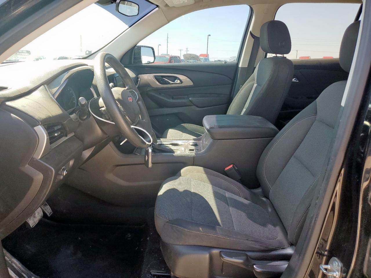 2018 Chevrolet Traverse Ls VIN: 1GNERFKW5JJ135395 Lot: 63350565