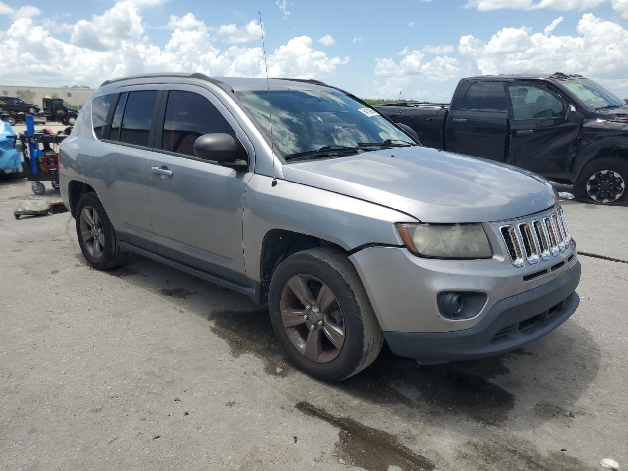 2015 Jeep Compass Sport VIN: 1C4NJCBAXFD436933 Lot: 64759955