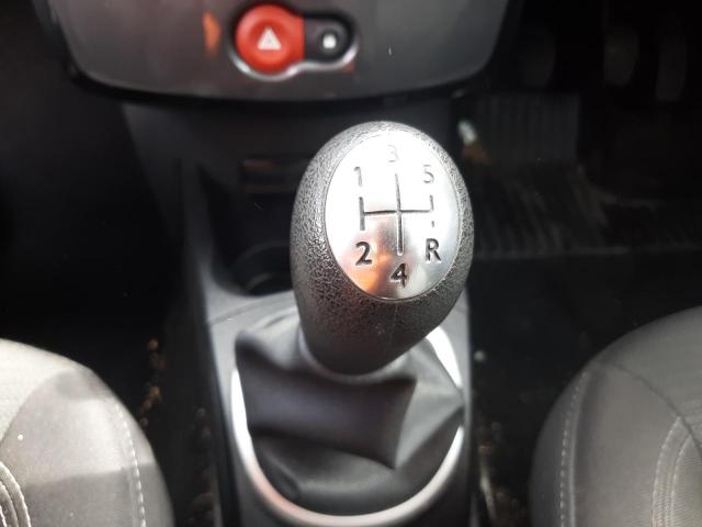 2011 RENAULT CLIO EXPRE